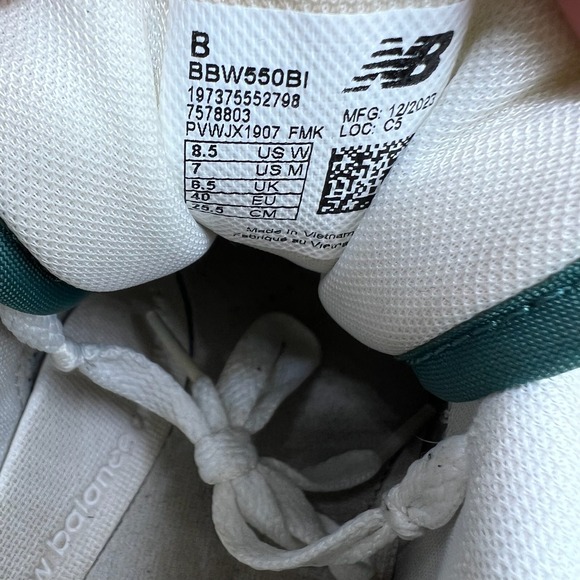New Balance 550 Women's 8.5 Reflection New Spruce Green Retro Sneakers BBW550BI - Picture 9 of 10